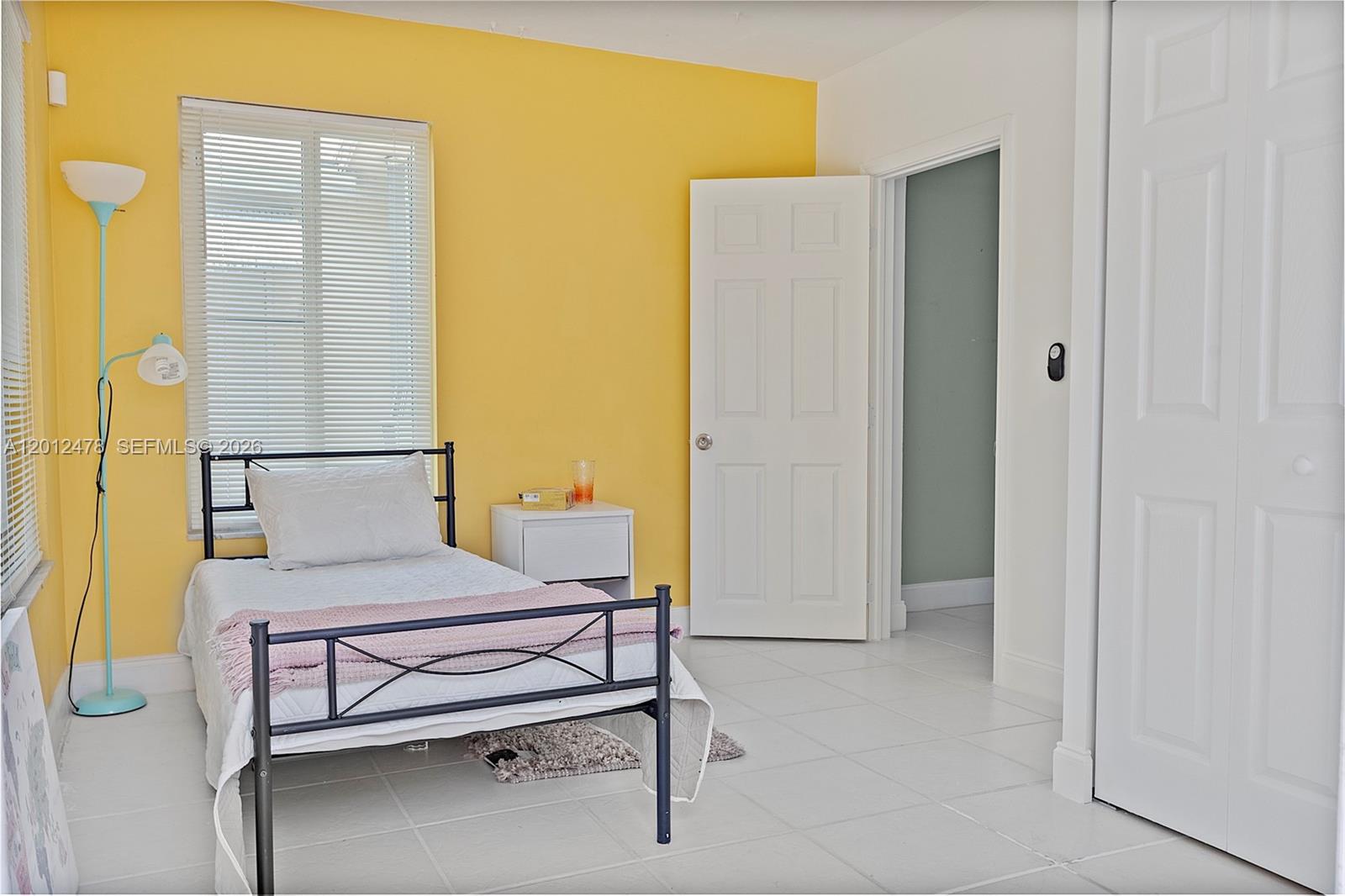 SUNRISE VILLAS CONDOMINIU - Residential