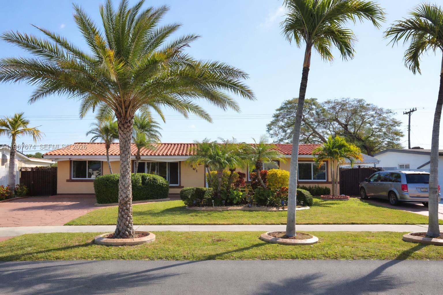 CORAL PARK ESTATES SEC 1 - Residential