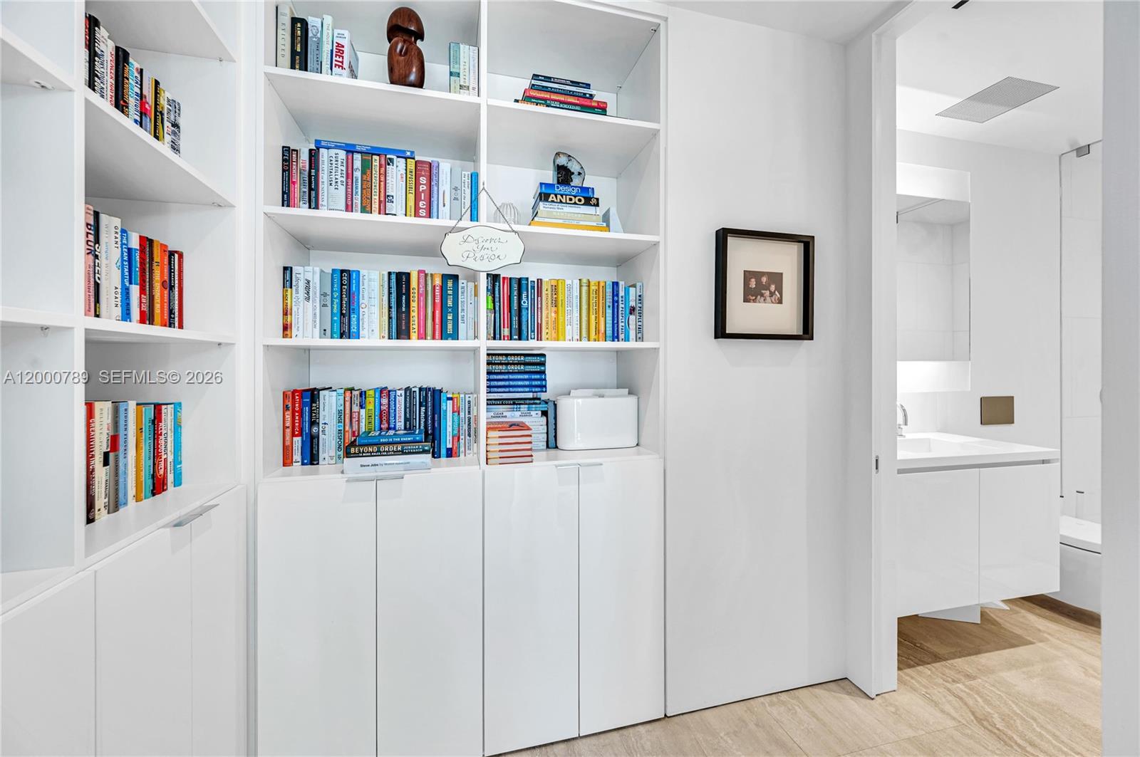 SURF CLUB CONDO - Residential