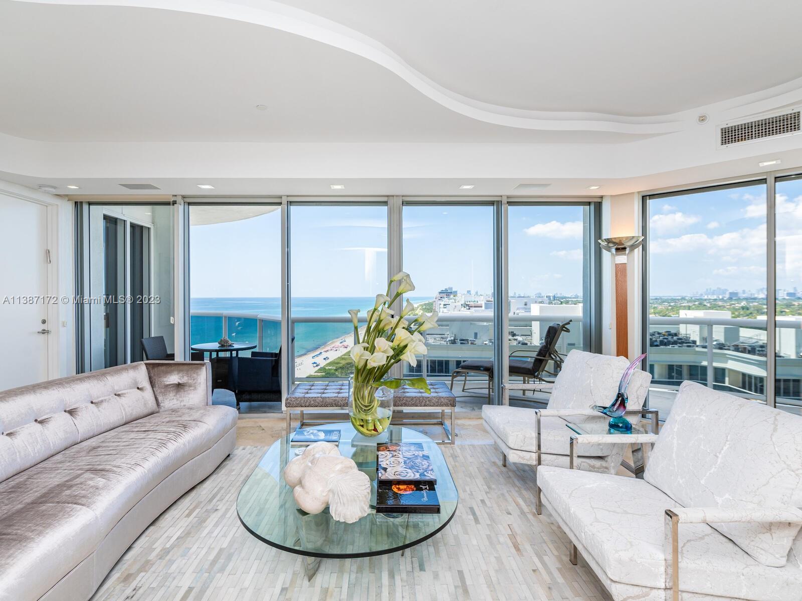 MAJESTIC TOWER - Residential