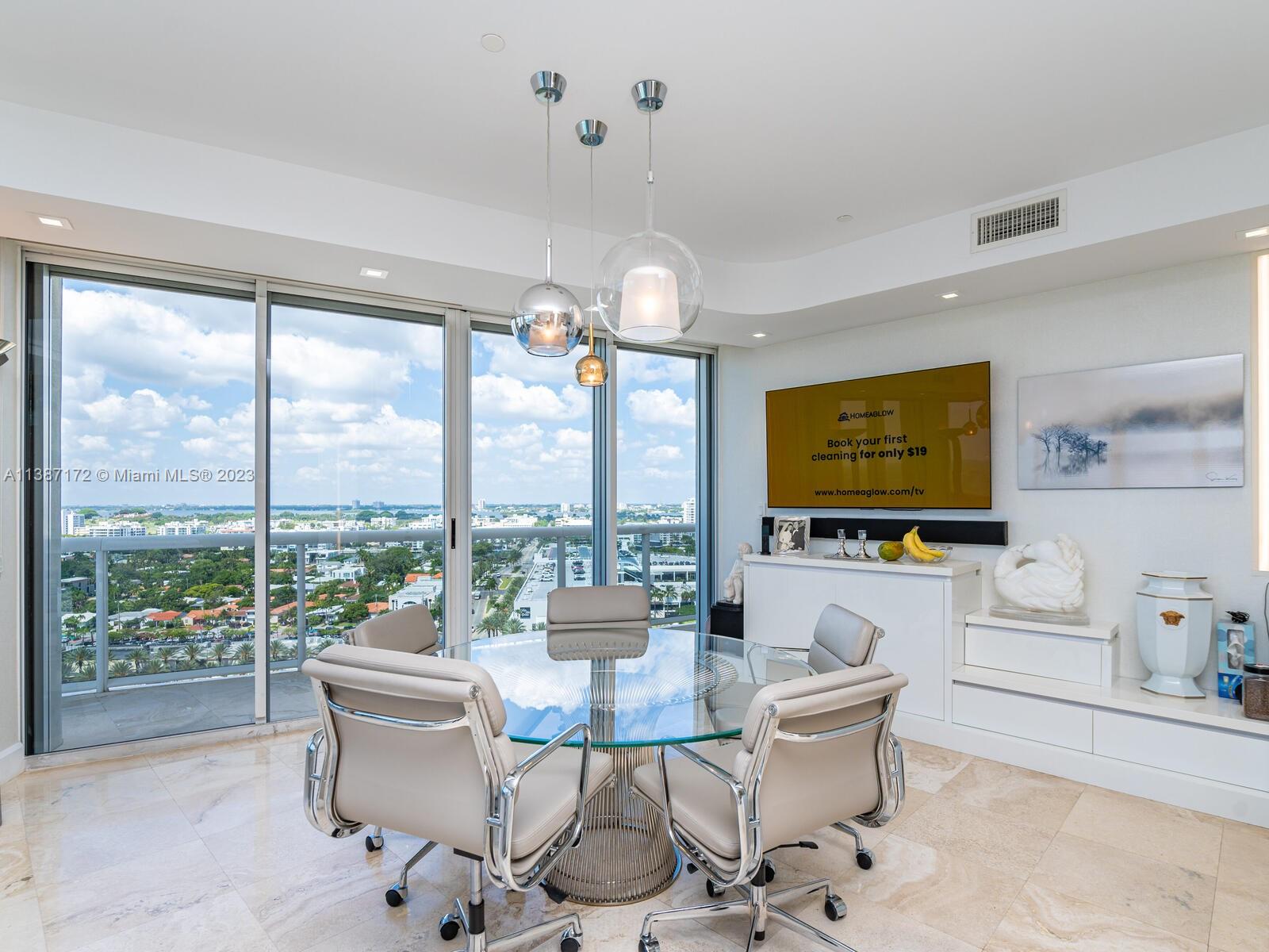 MAJESTIC TOWER - Residential