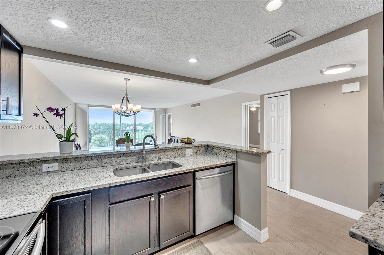 NO 78A PALM-AIRE COUNTRY - Residential