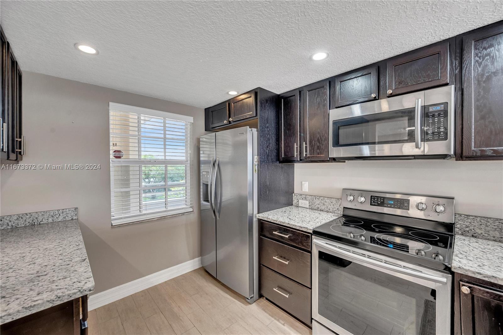 NO 78A PALM-AIRE COUNTRY - Residential