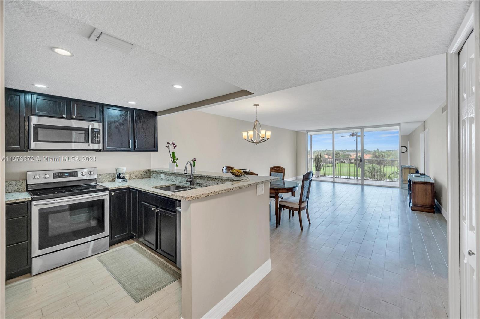 NO 78A PALM-AIRE COUNTRY - Residential