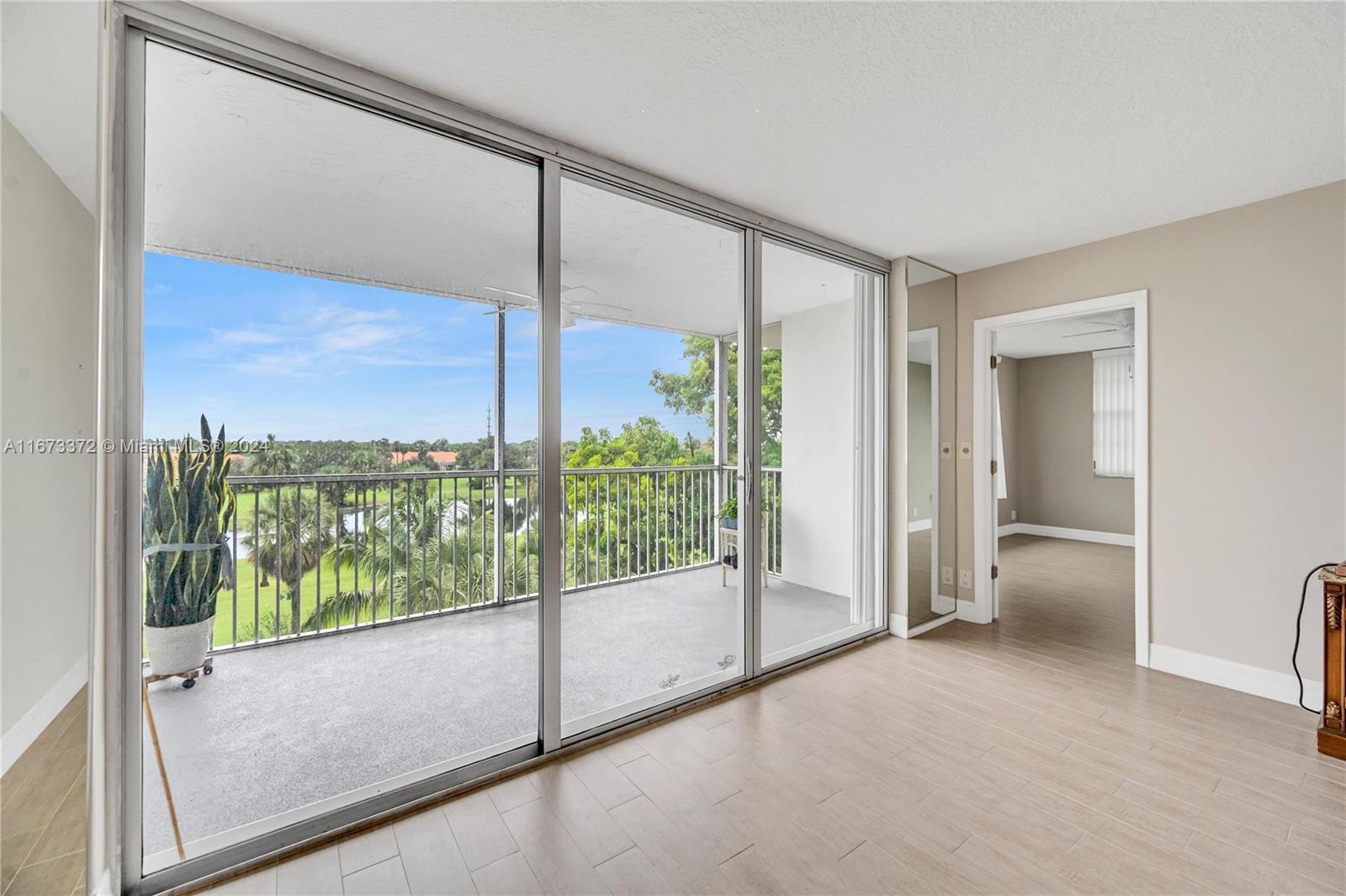 NO 78A PALM-AIRE COUNTRY - Residential