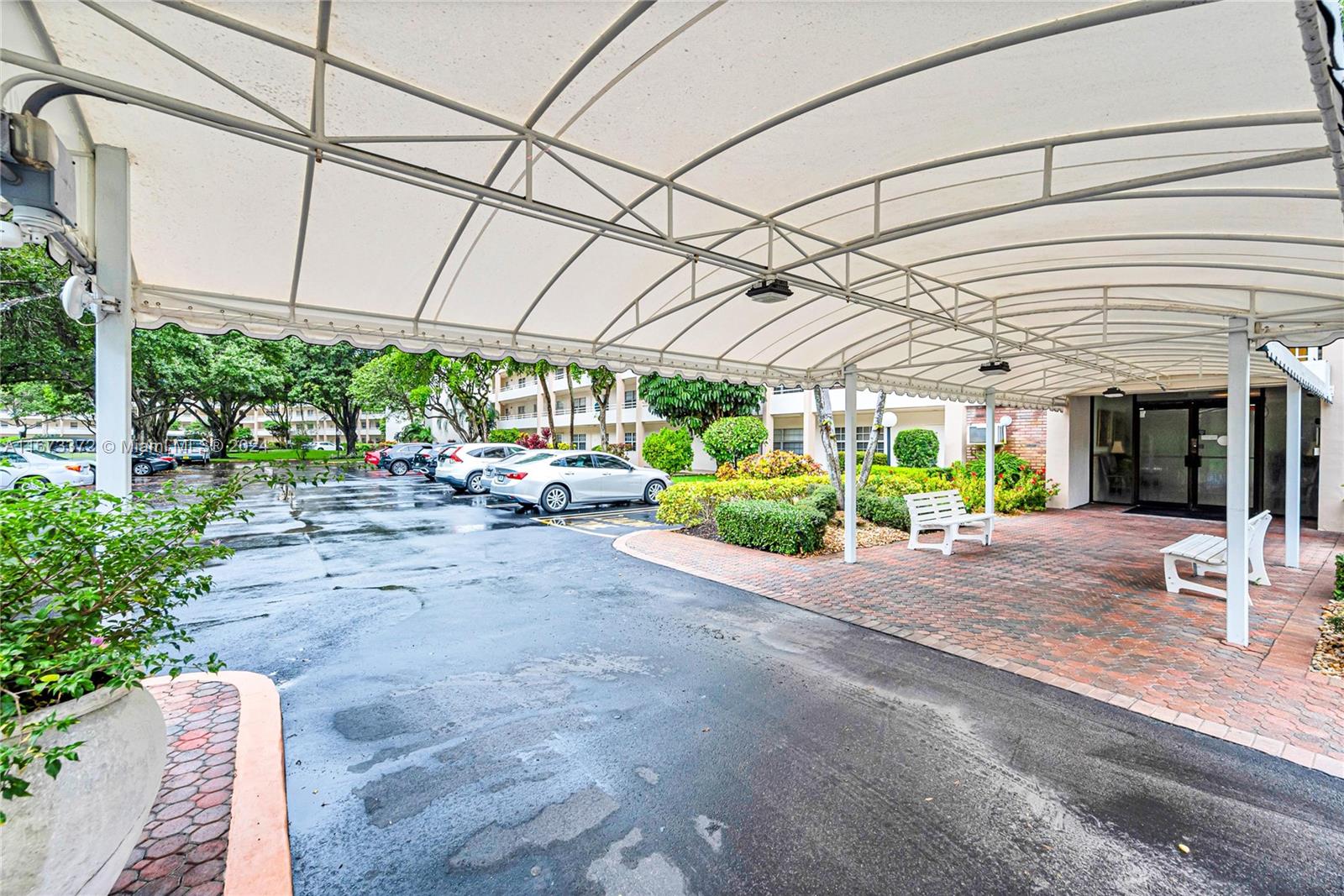 NO 78A PALM-AIRE COUNTRY - Residential