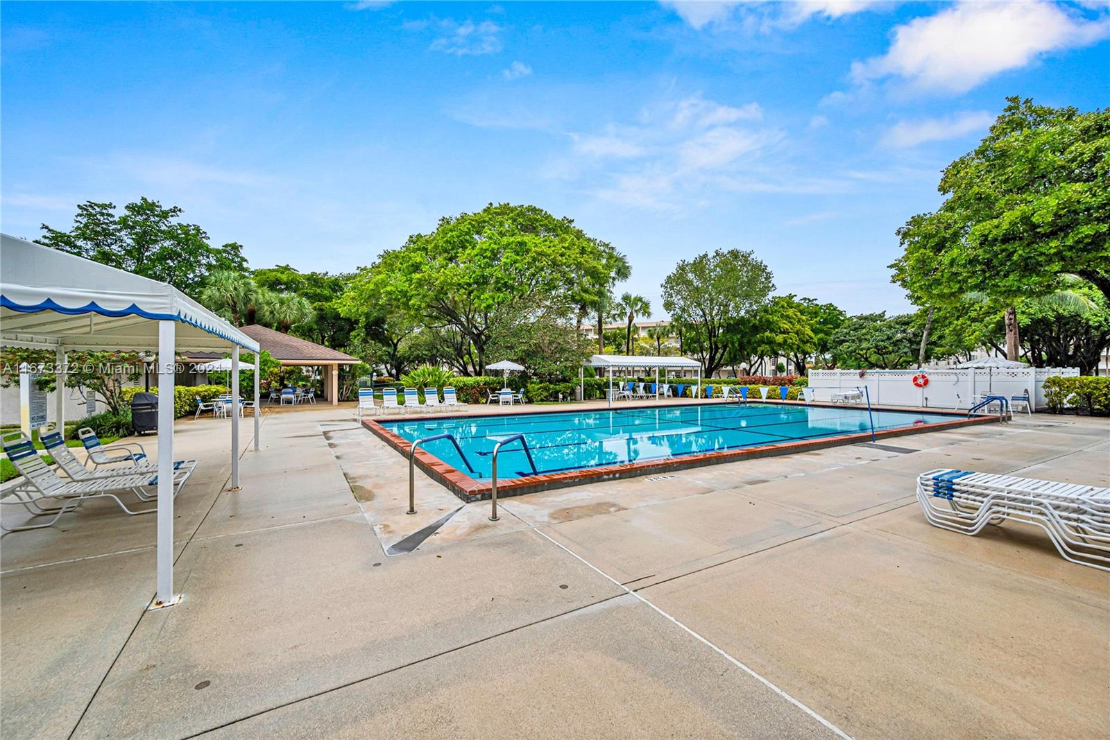 NO 78A PALM-AIRE COUNTRY - Residential