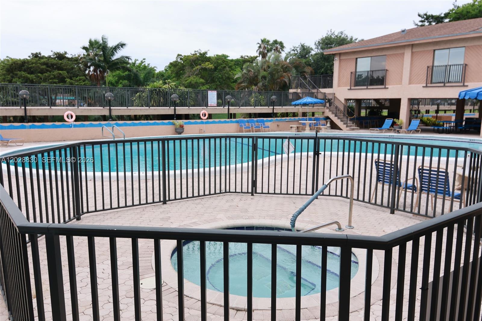 PALM LAKES CONDO - Residential