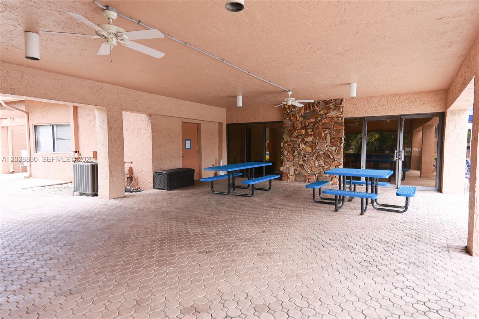 PALM LAKES CONDO - Residential