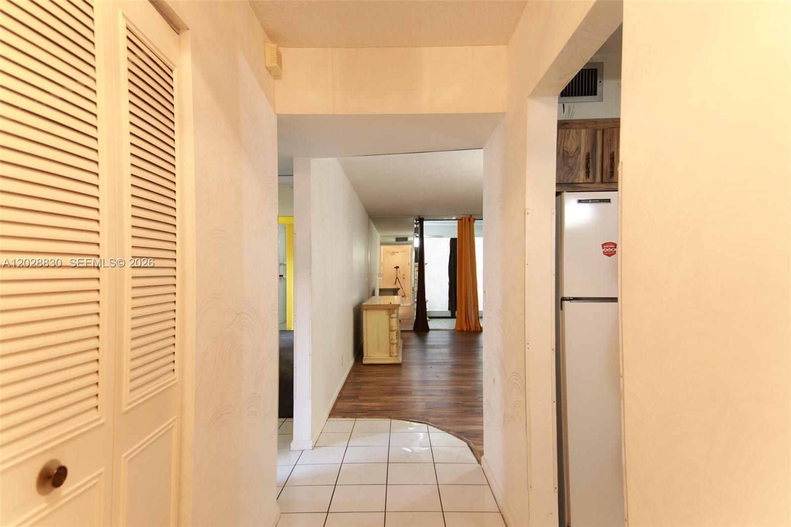 PALM LAKES CONDO - Residential