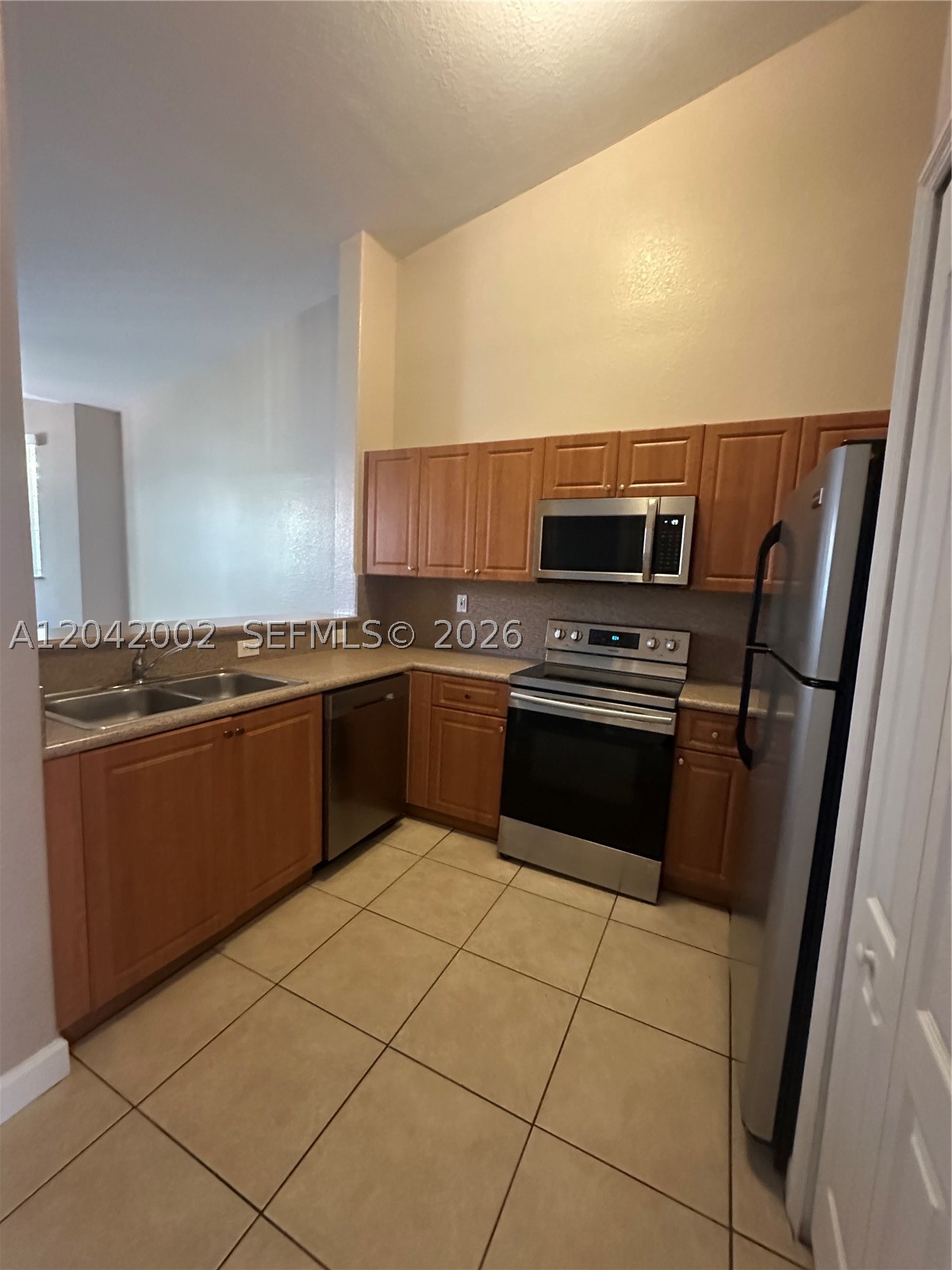 SHOMA CONDO AT KEYS COVE - Residential Lease