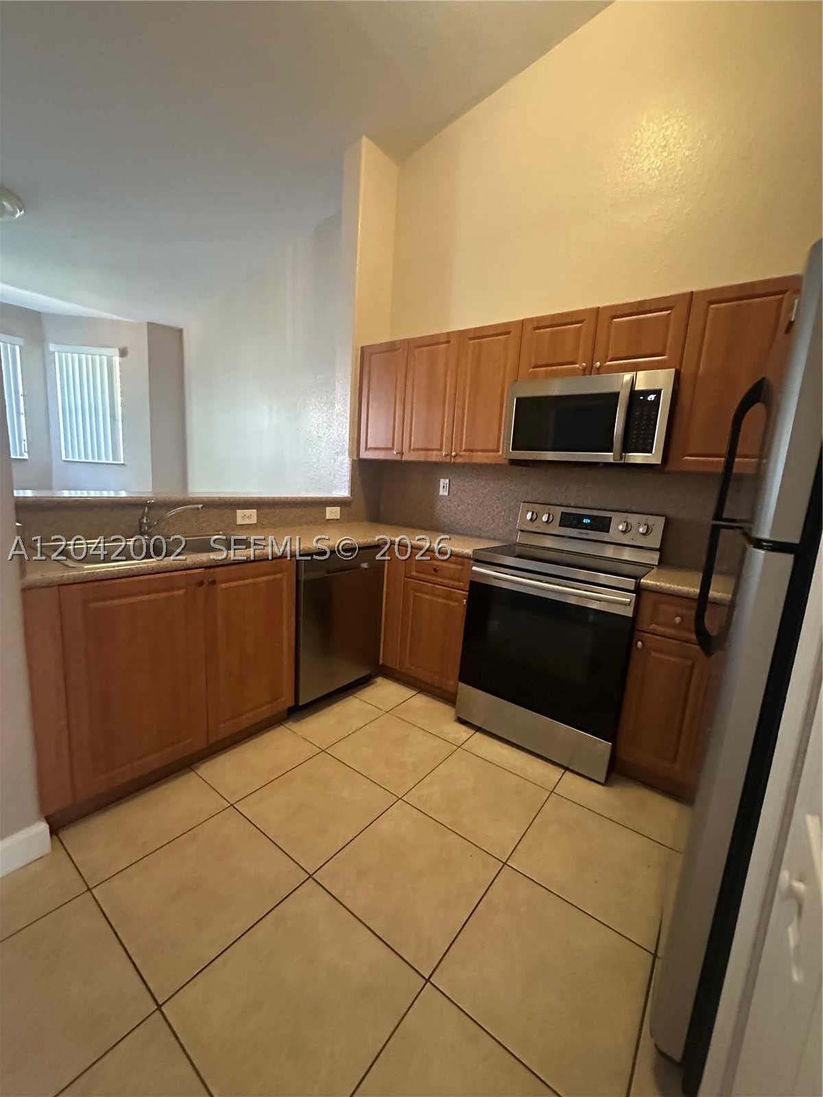 SHOMA CONDO AT KEYS COVE - Residential Lease