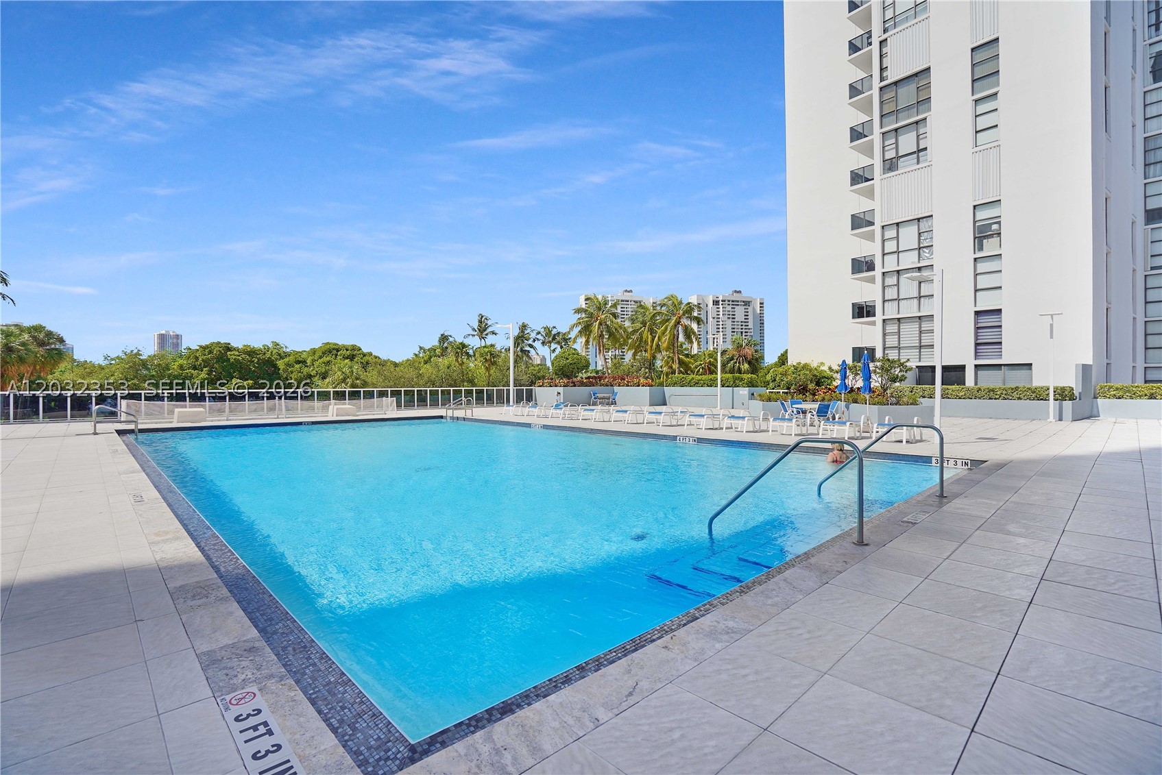 AVENTURA ELDORADO CONDO - Residential