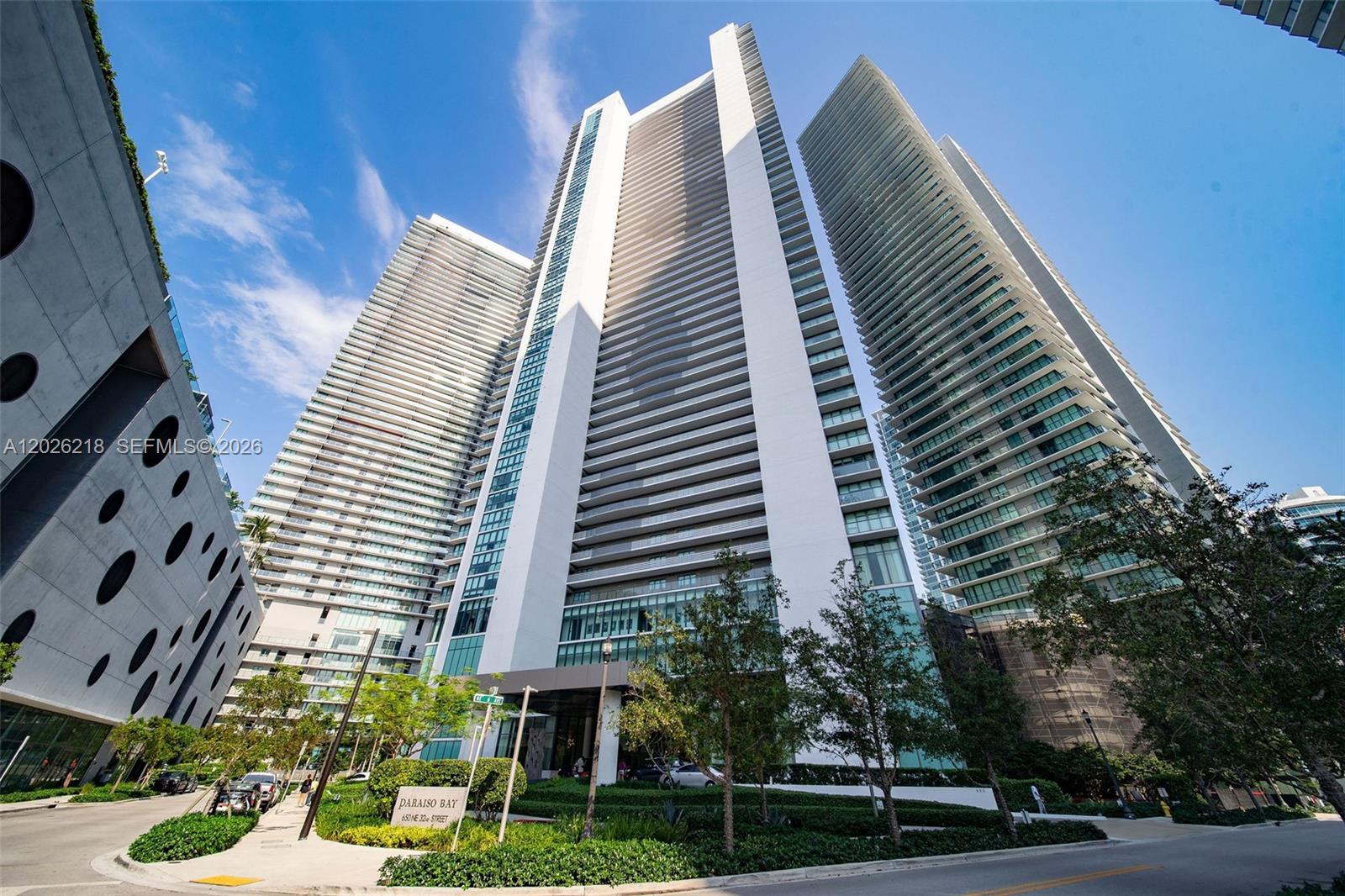 Experience elevated waterfront living in this luxurious 1-bedroom, 1.5-bath corner residence at Paraiso Bay. Enjoy breathtaking panoramic views of Biscayne Bay and the Miami skyline through floor-to-ceiling impact glass windows that fill the home with natural light.

This beautifully finished corner features elegant 32” x 32” porcelain tile flooring throughout, premium Bosch appliances, sleek Italkraft cabinetry, custom closets, window shades, in-unit washer and dryer, and one assigned parking space.

Residents enjoy access to world-class 5-star amenities including a spectacular resort-style pool, state-of-the-art fitness center, spa with steam room, dry sauna and indoor jacuzzi, yoga studio, theater, bowling alley, golf simulator, arcade room, wine cellar, cigar lounge, tennis courts, BBQ areas, children’s playground and pool, business center, conference rooms, private elevators, valet service, and 24-hour front desk attendance.

Perfectly located in the heart of Edgewater, just minutes from Midtown, Wynwood, the Design District, Downtown Miami, and Brickell.