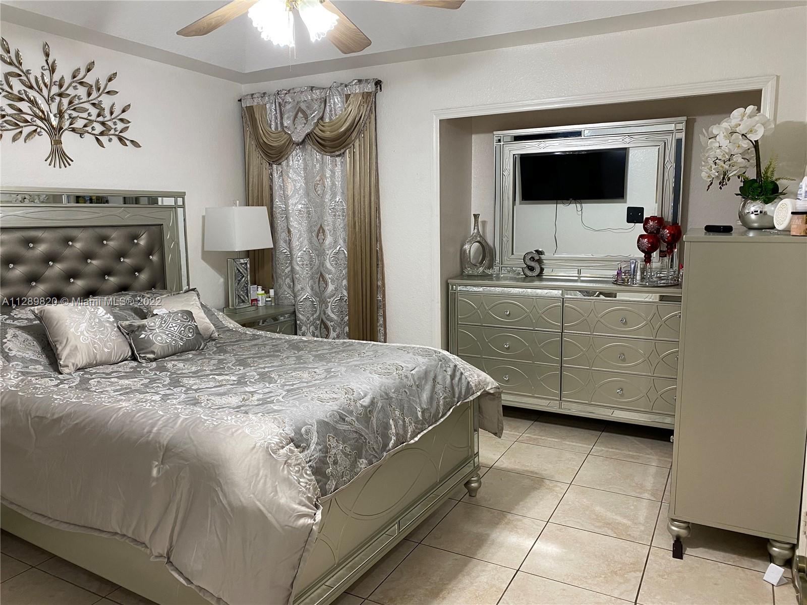 LILANDIA ESTATES CONDO - Residential