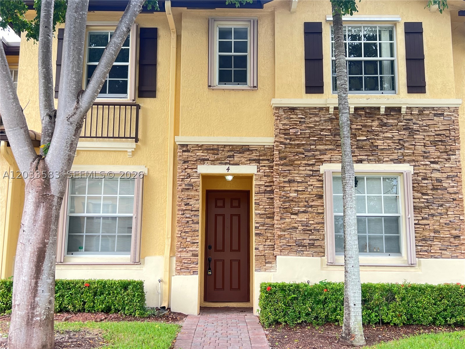 THE SHORES CONDO NO 1 - Residential Lease