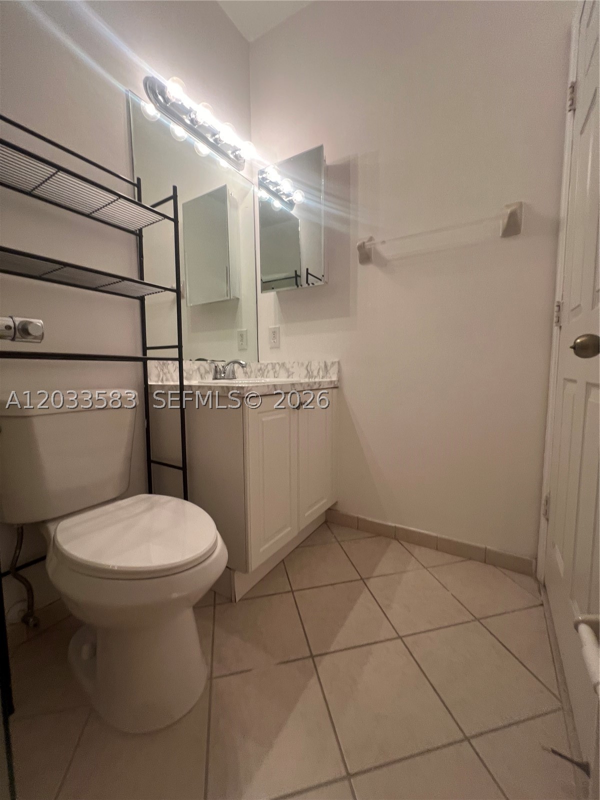 THE SHORES CONDO NO 1 - Residential Lease