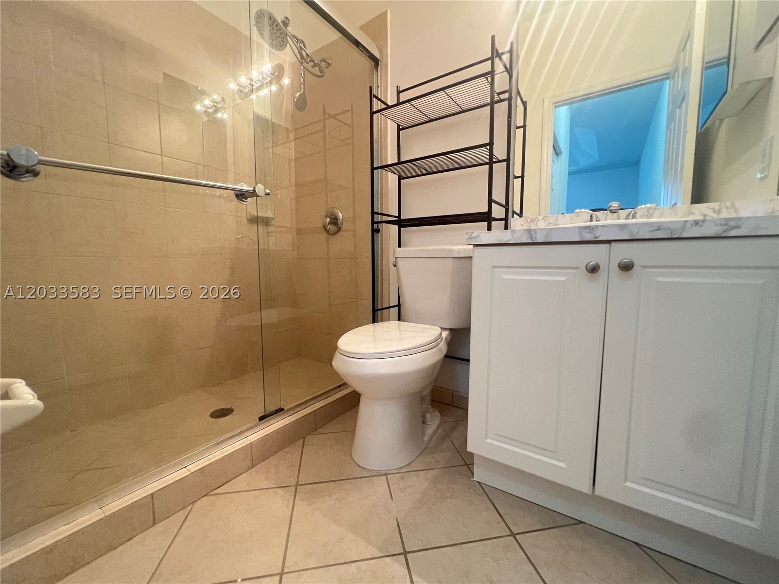THE SHORES CONDO NO 1 - Residential Lease