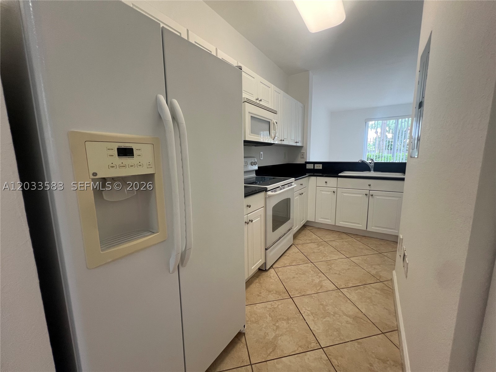 THE SHORES CONDO NO 1 - Residential Lease