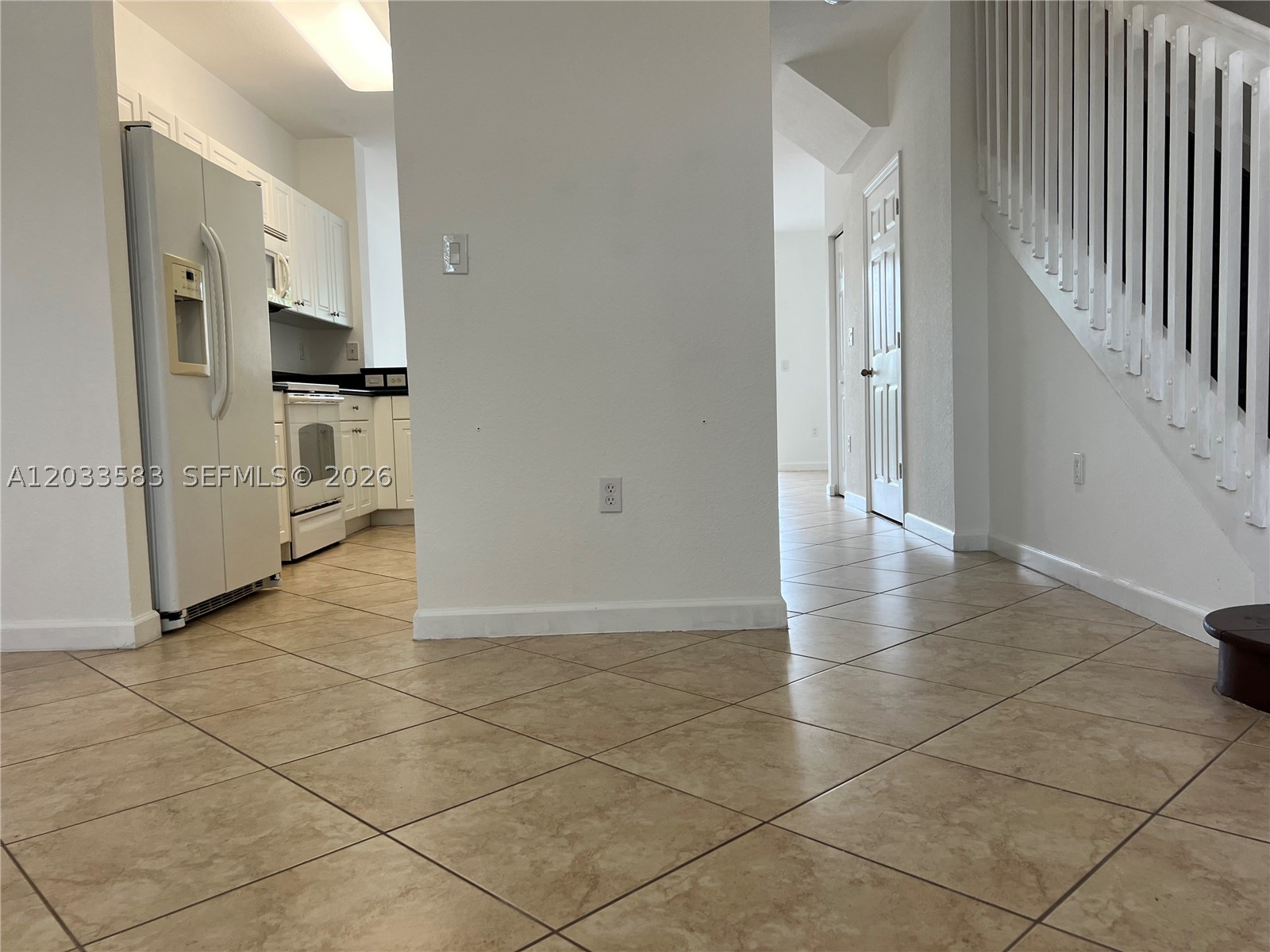 THE SHORES CONDO NO 1 - Residential Lease