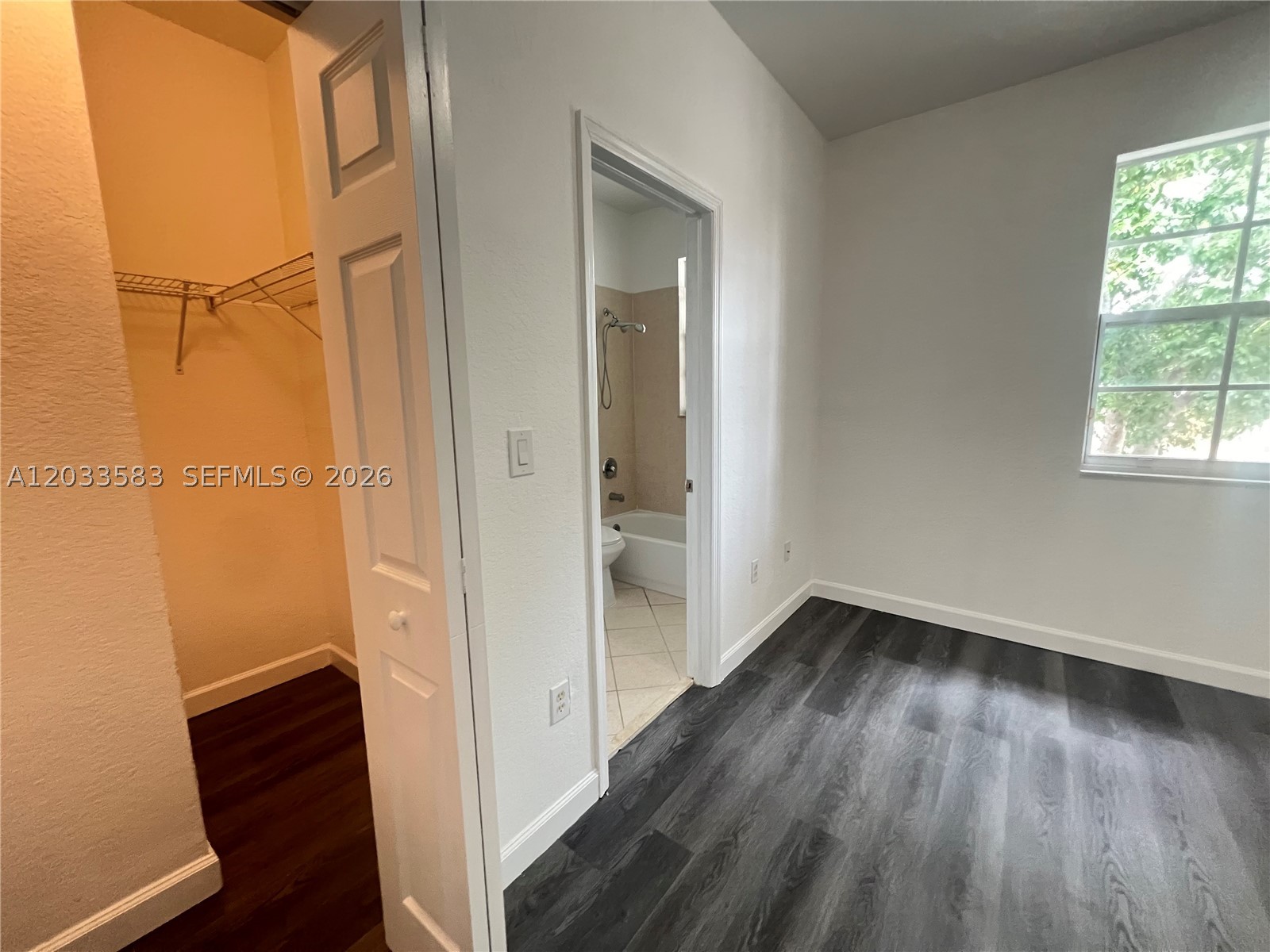 THE SHORES CONDO NO 1 - Residential Lease