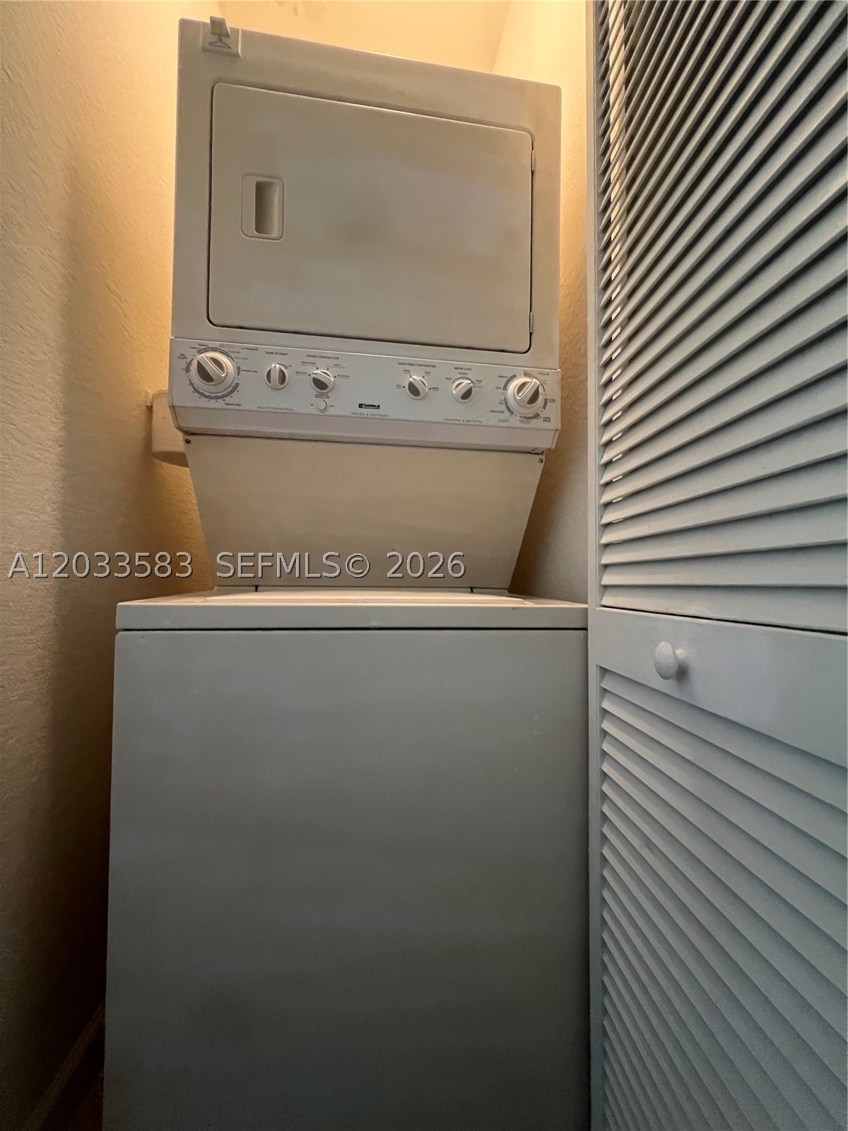 THE SHORES CONDO NO 1 - Residential Lease