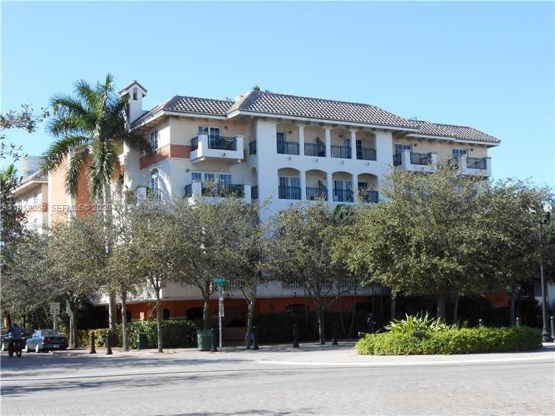 ARMITAGE PLACE NO 3 CONDO - Residential