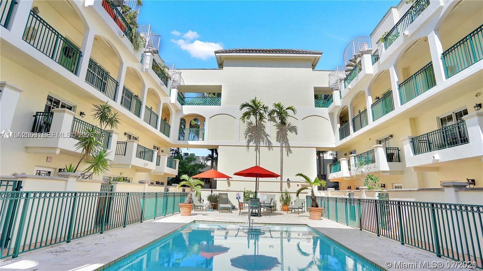 ARMITAGE PLACE NO 3 CONDO - Residential
