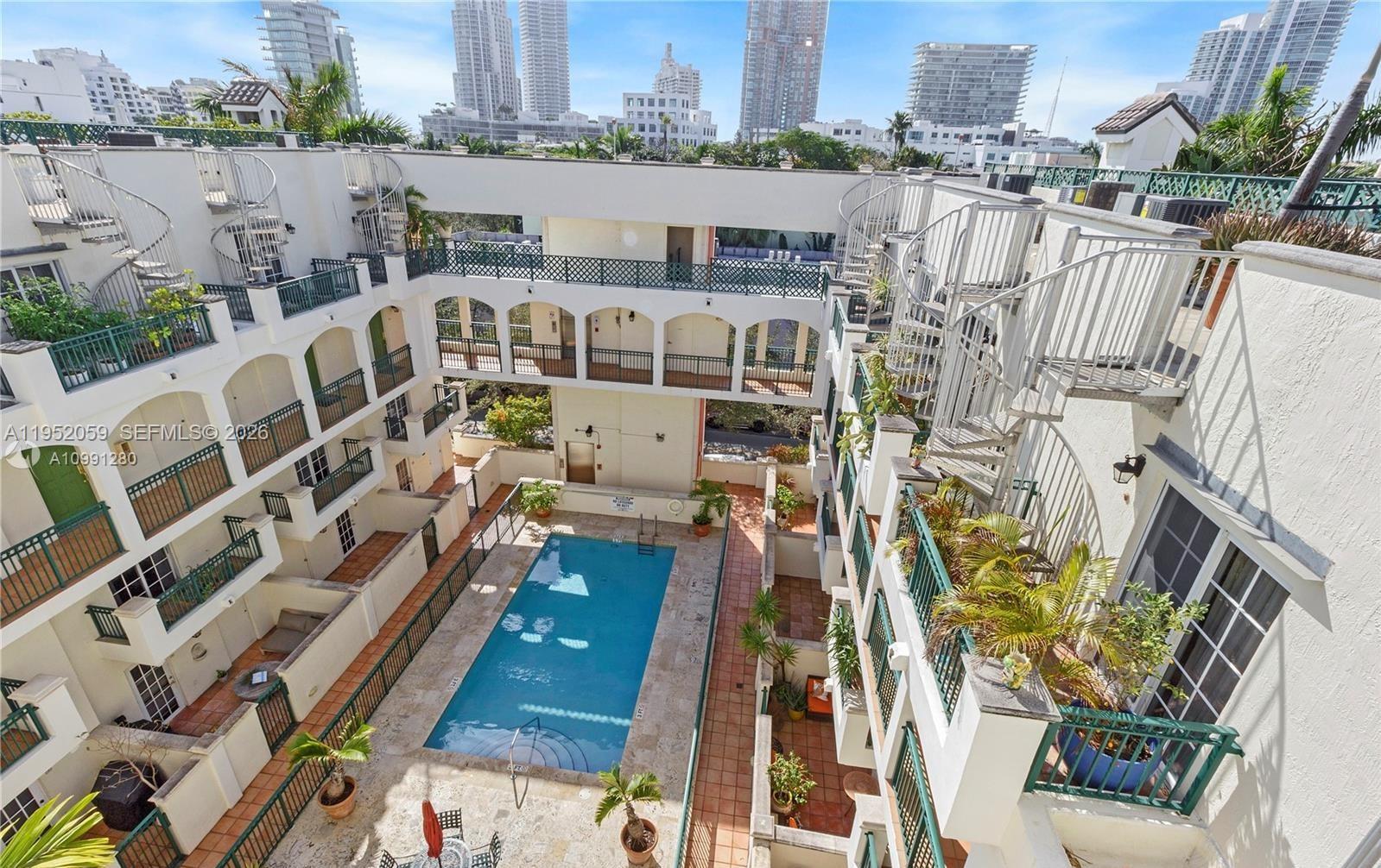 ARMITAGE PLACE NO 3 CONDO - Residential