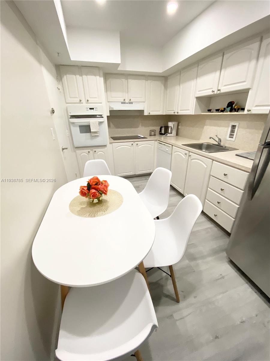 SIAN OCEAN RESIDENCES CON - Residential