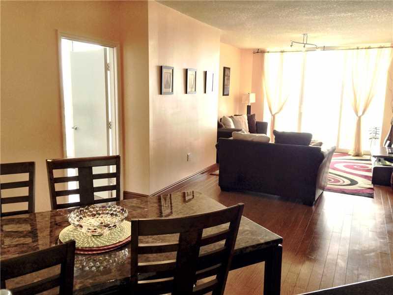La Perla - Residential Lease