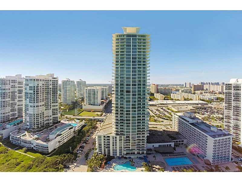 La Perla - Residential Lease