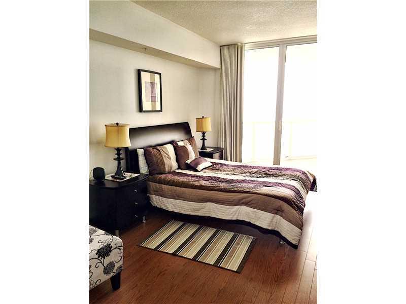 La Perla - Residential Lease