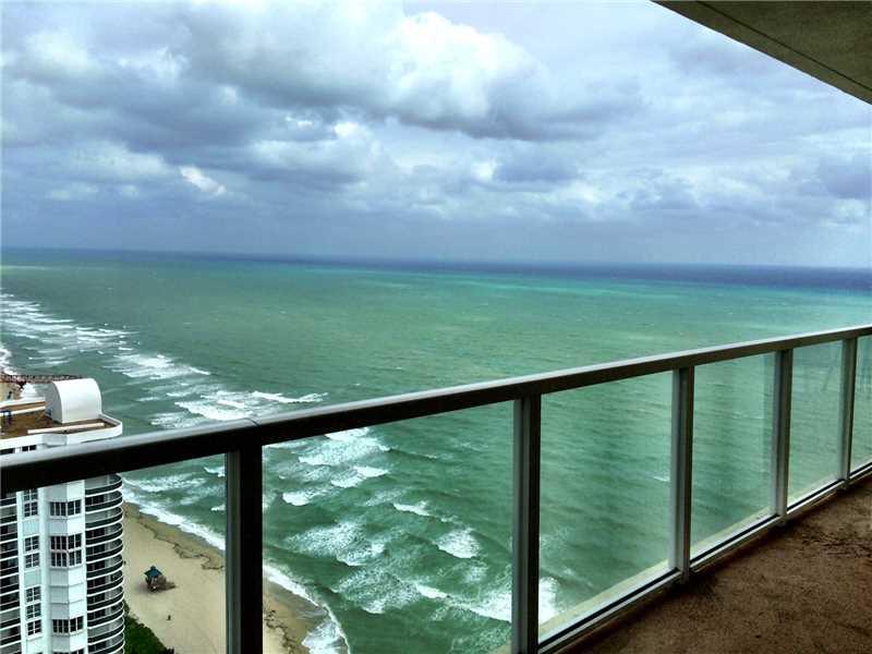 Breathtaking SE views from this huge, bright & spacious 2BD+DEN unit in 5 star building! Turn-key suite being rented completely furnished & equipped with washer & dryer inside the unit. Unit features floor to ceiling impact windows & sliding doors, open k itchen with Italian cabinets & granite countertops. La Perla offers full amenities with direct beach access, 24hrs security, valet, & much more. Price varies depending on season & availability. See BRK remarks for details!