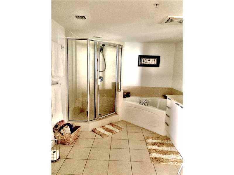 La Perla - Residential Lease
