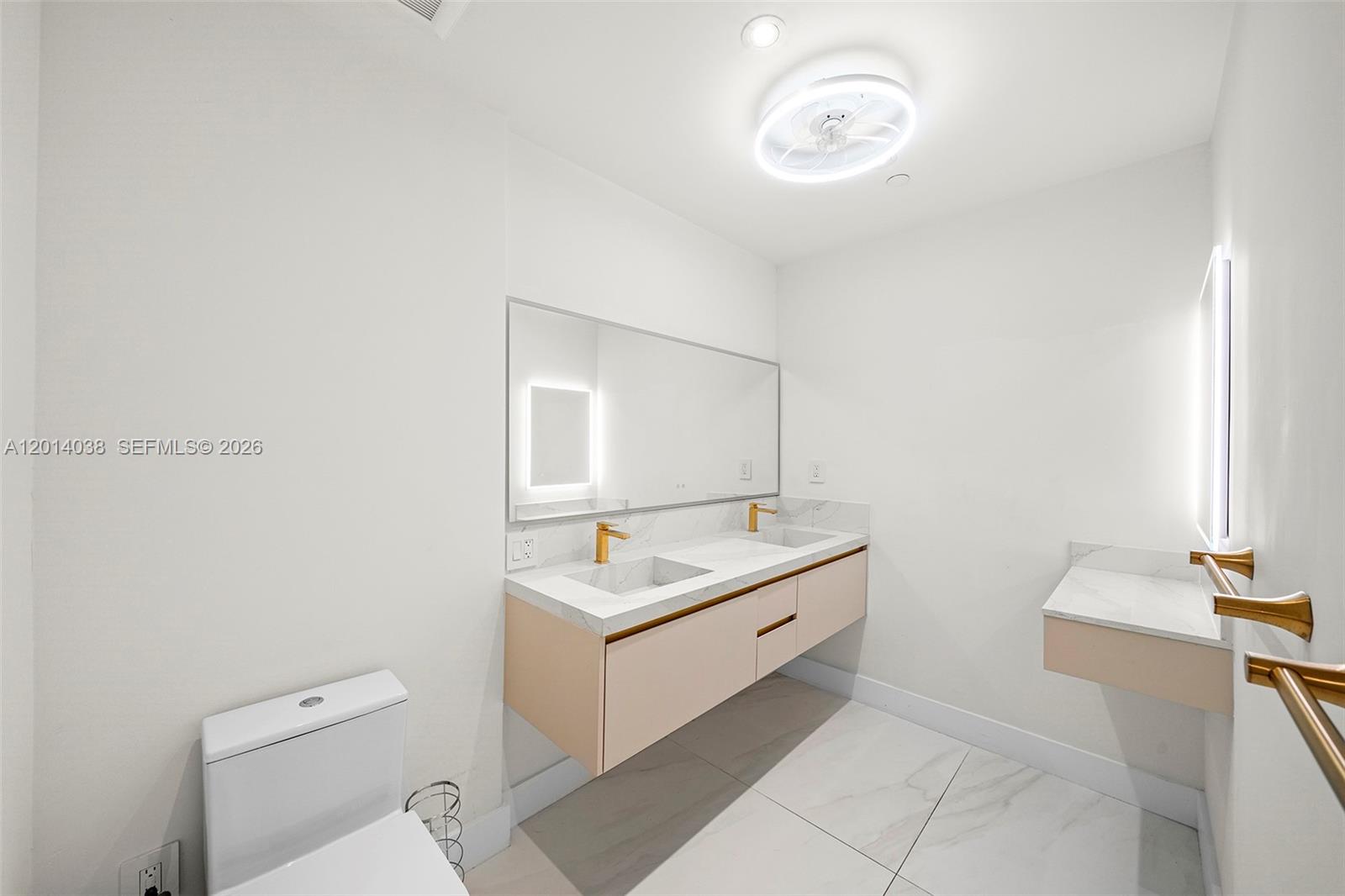 900 BISCAYNE BAY CONDO - Residential