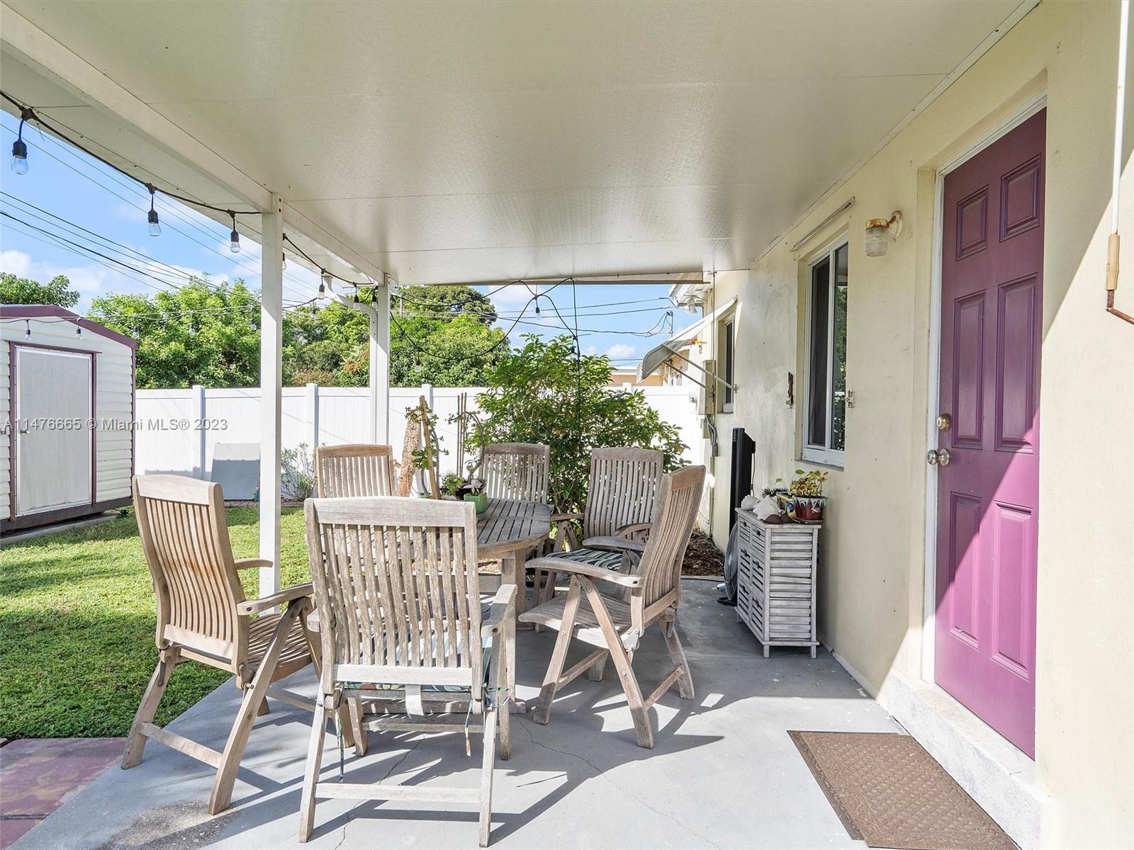 OAK GROVE - Residential