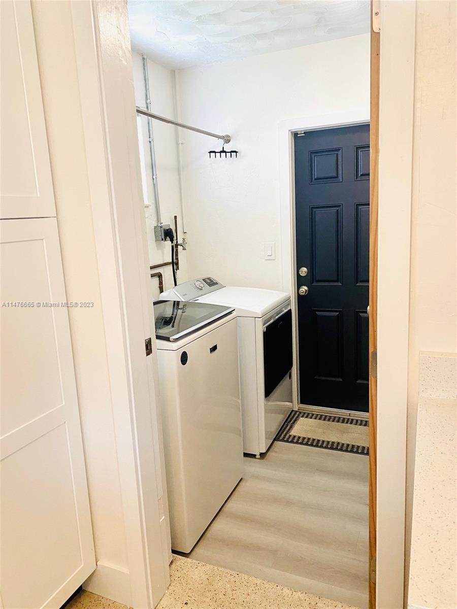 OAK GROVE - Residential