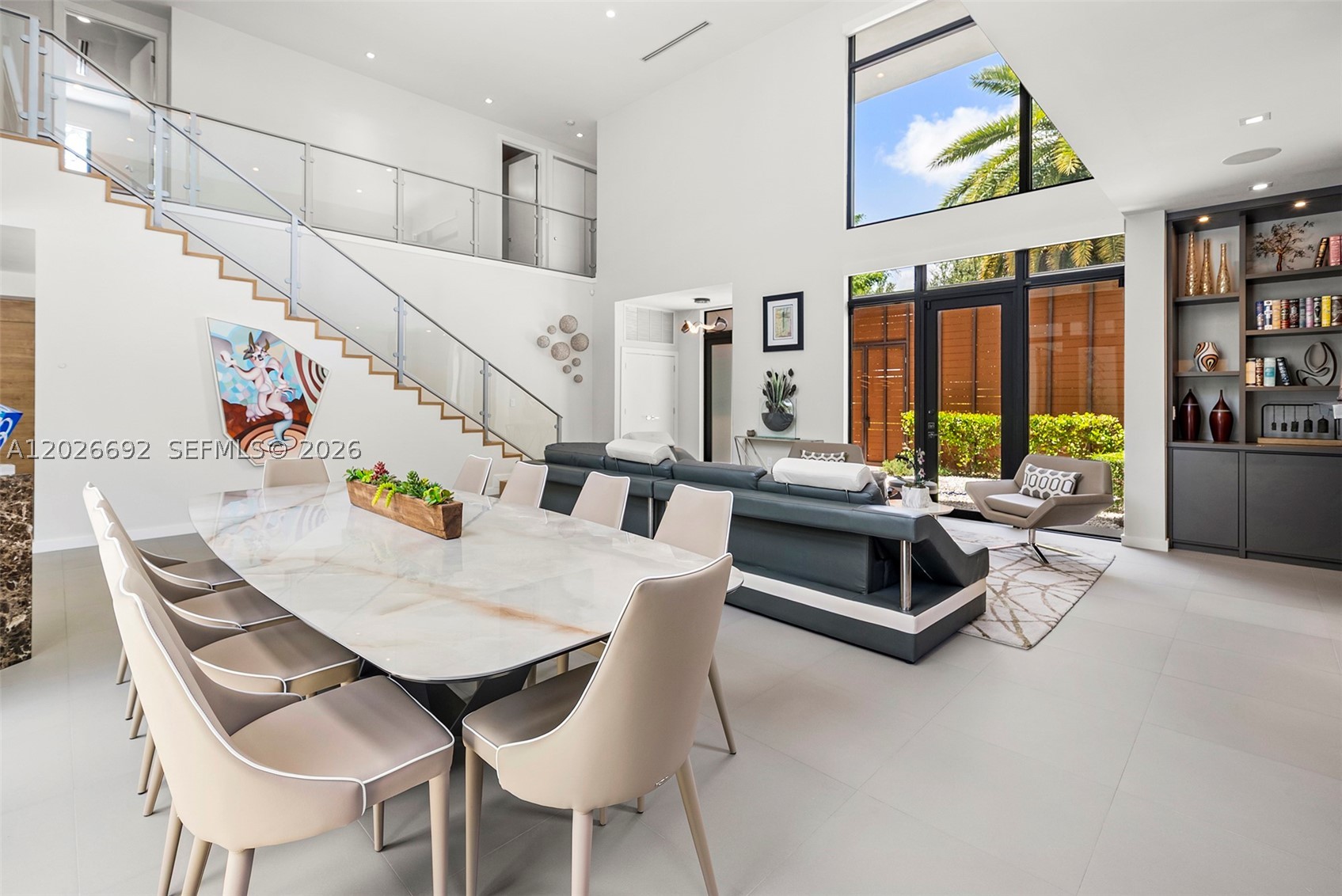 PINECREST VILLAS 2 ADDN - Residential Lease