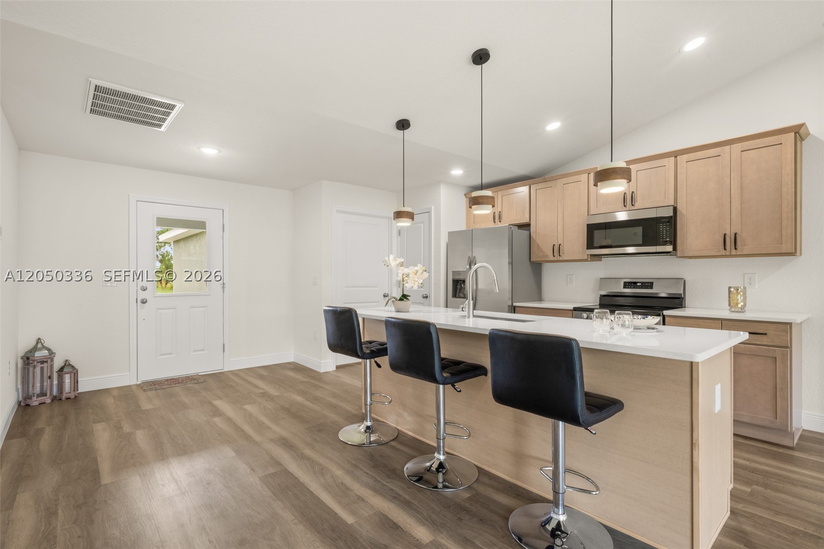 SUN N LAKE SEB UNIT 16 - Residential