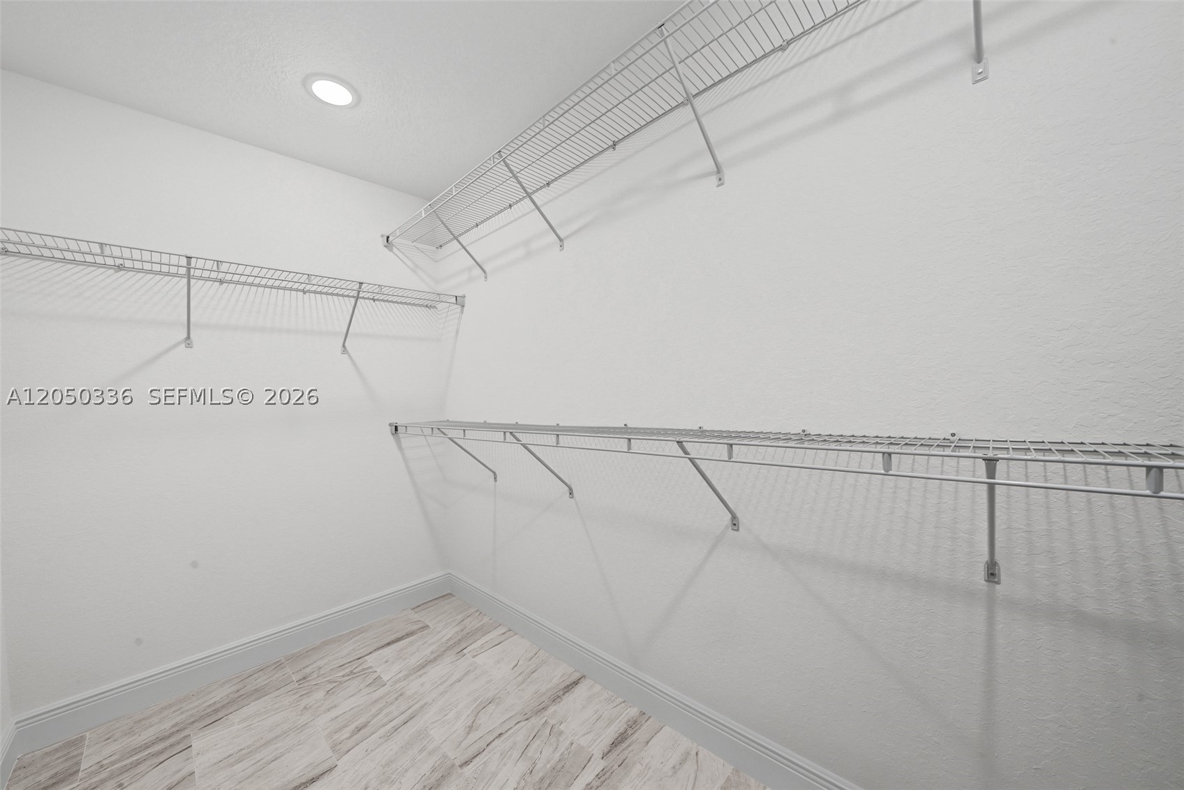SUN N LAKE SEB UNIT 16 - Residential