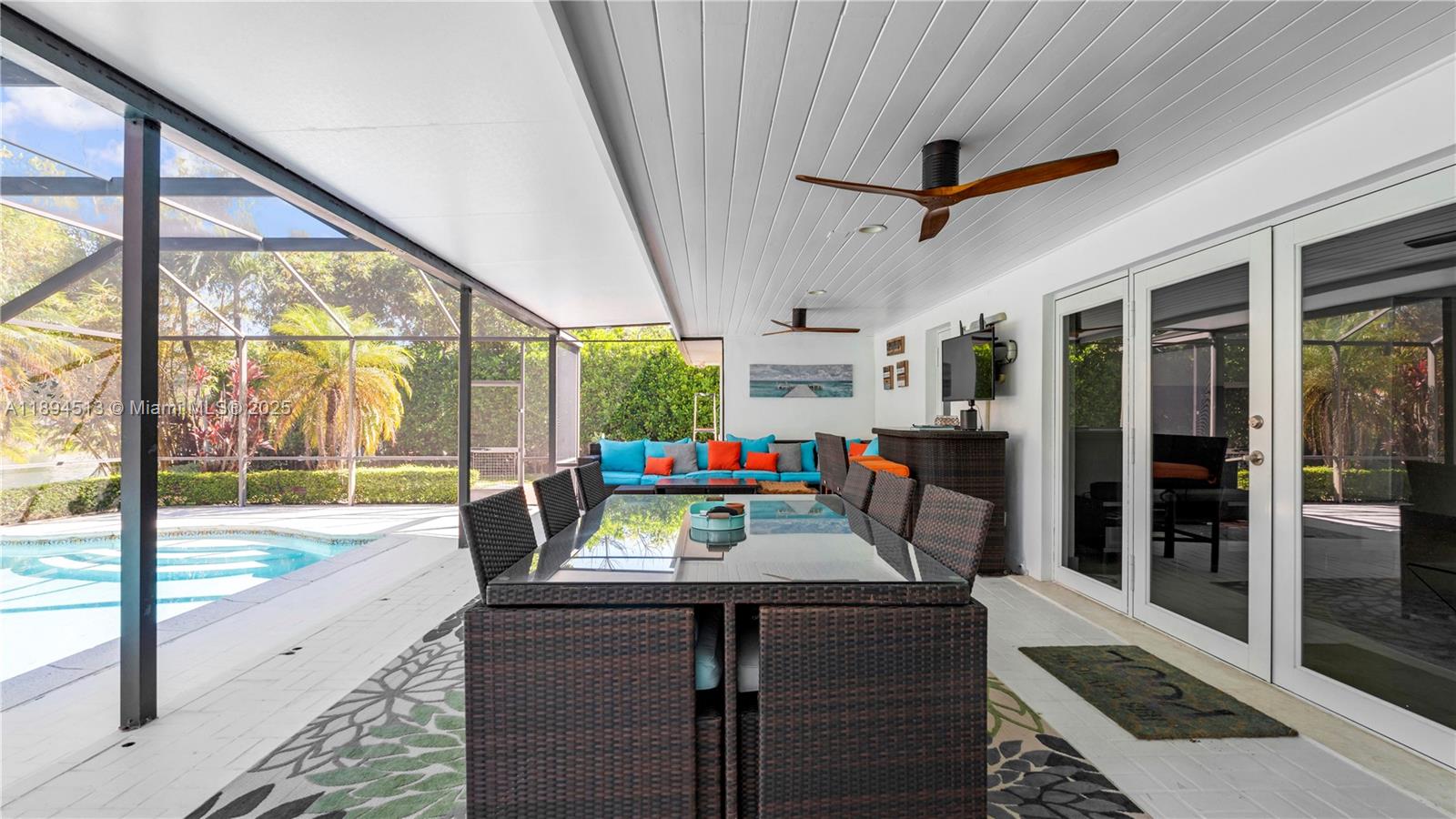CORAL BAY SEC C - Residential Lease