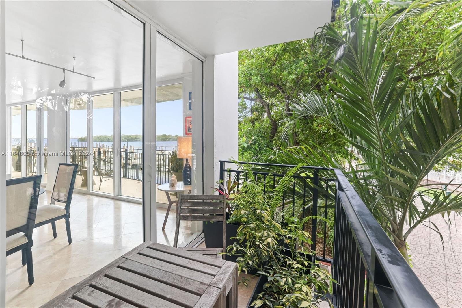 PALM BAY CONDOMINIUM - Residential