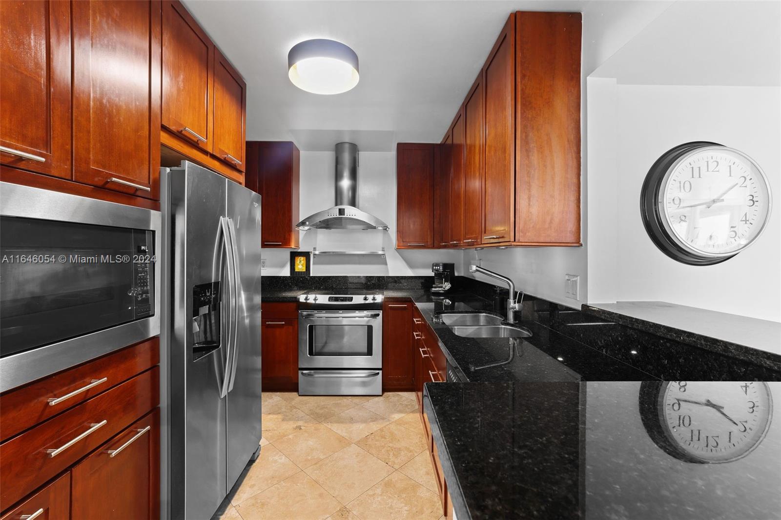 PALM BAY CONDOMINIUM - Residential
