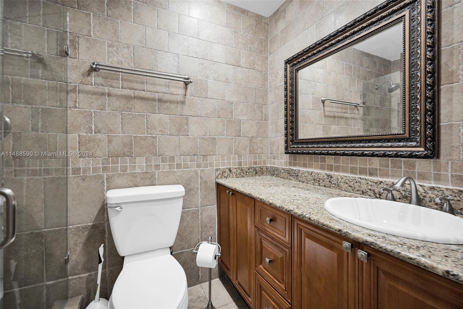 APPLE CREEK - Residential