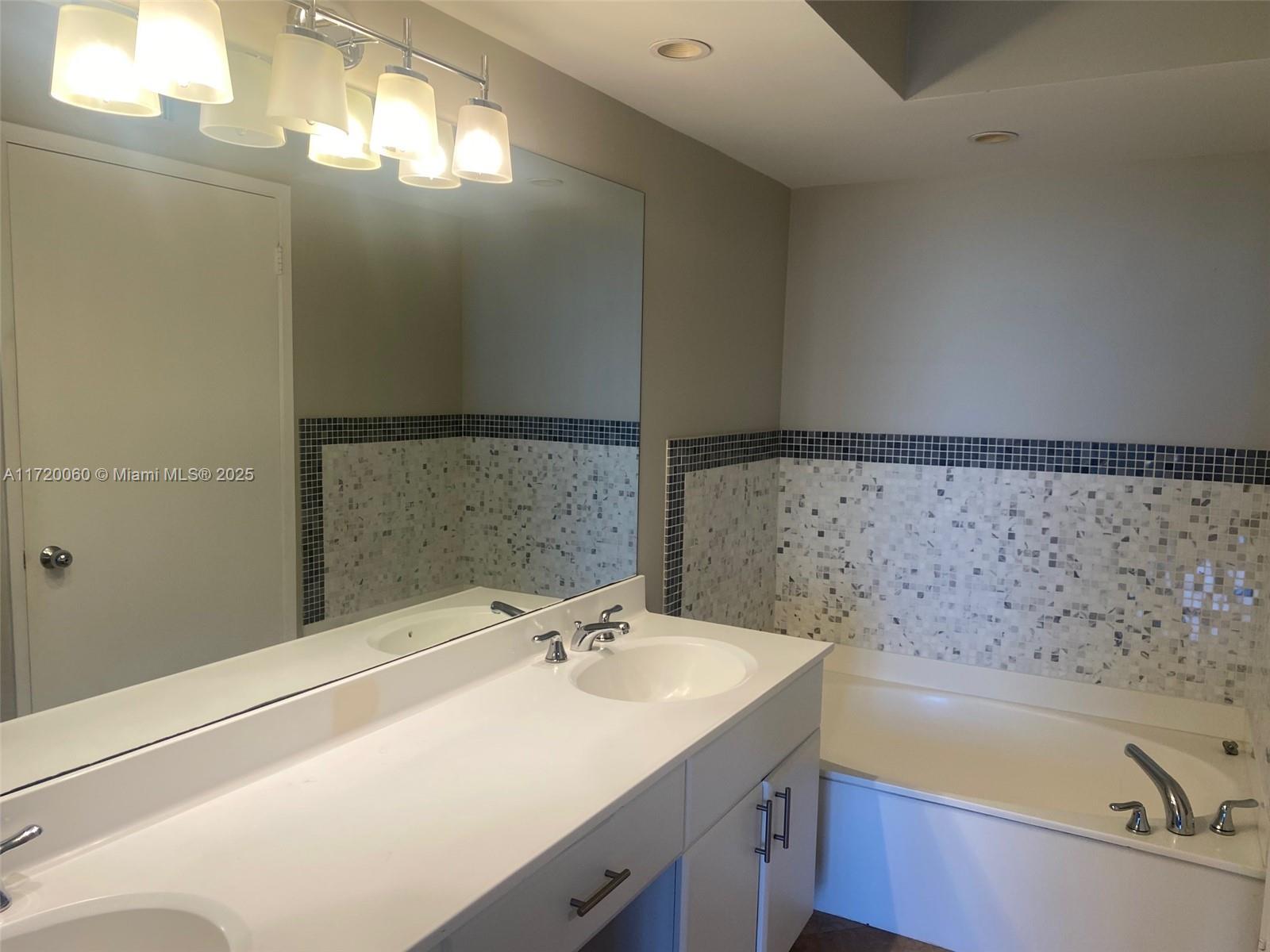 MYSTIC POINTE TOWER 600 C - Residential Lease