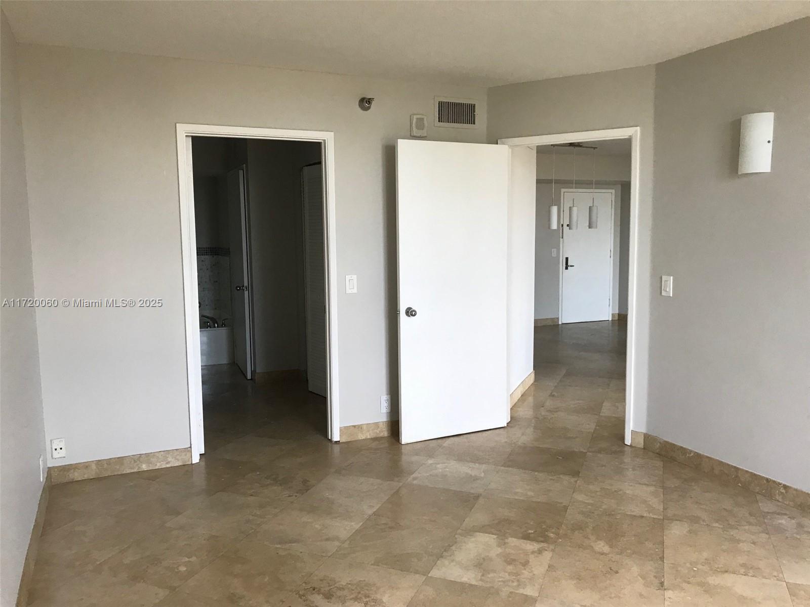 MYSTIC POINTE TOWER 600 C - Residential Lease