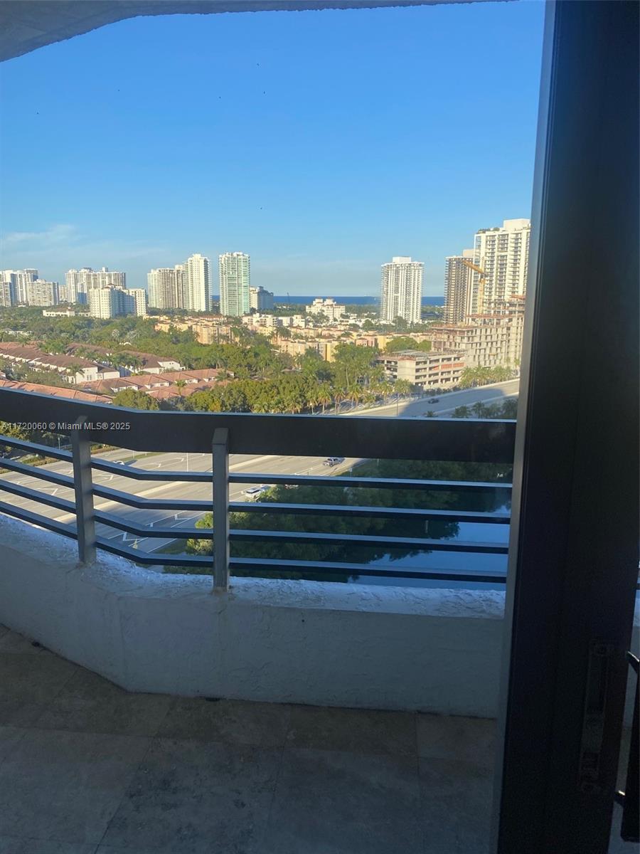 MYSTIC POINTE TOWER 600 C - Residential Lease