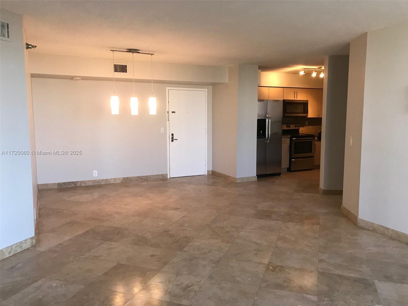 MYSTIC POINTE TOWER 600 C - Residential Lease
