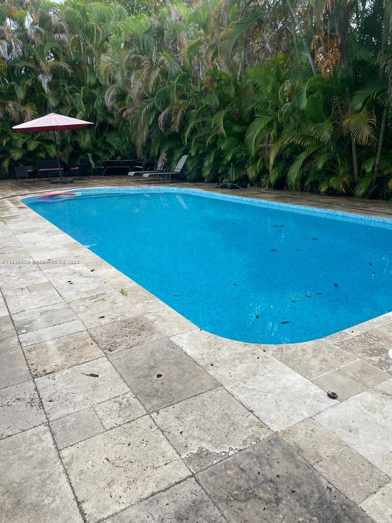 CALUSA CLUB ESTS, 7TH ADD - Residential Lease